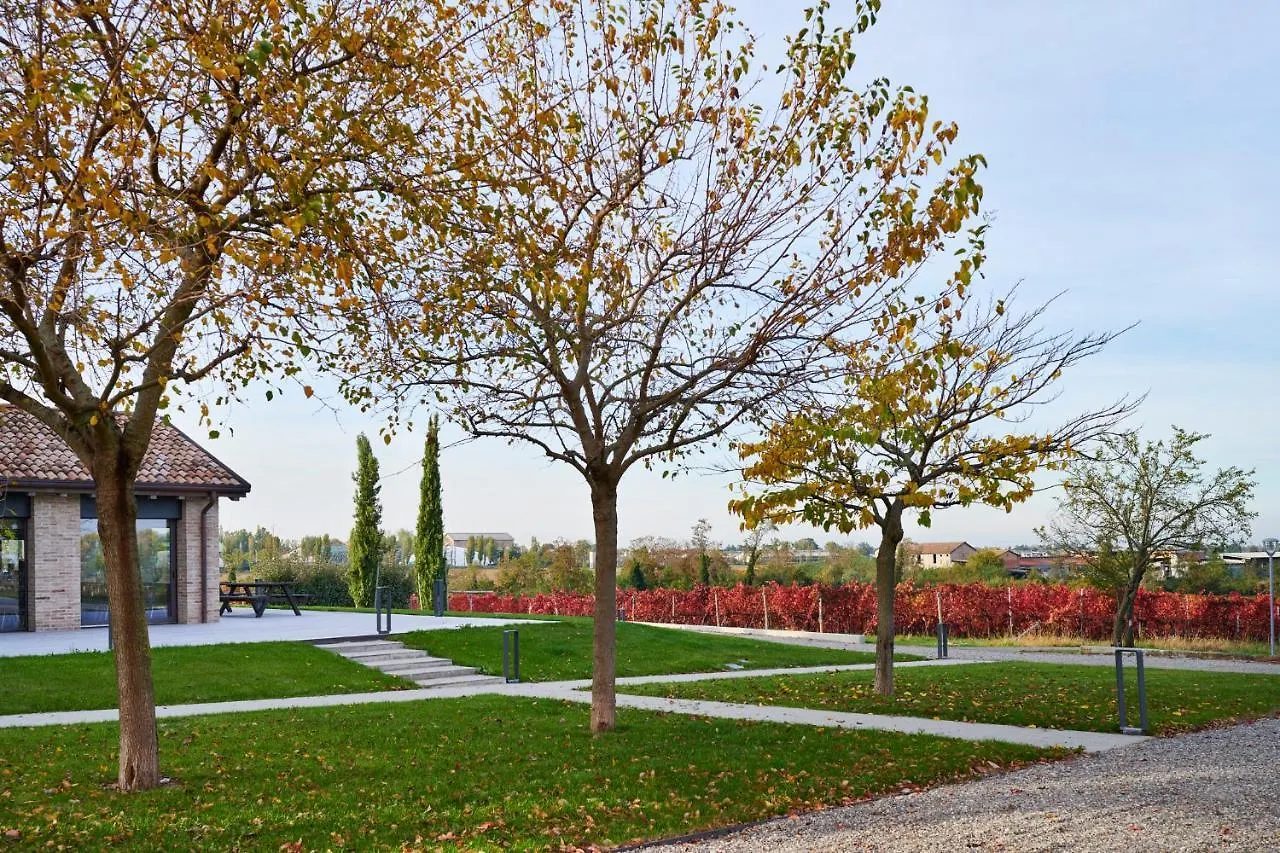 Farm stay Agriturismo La Razza Villa Canali